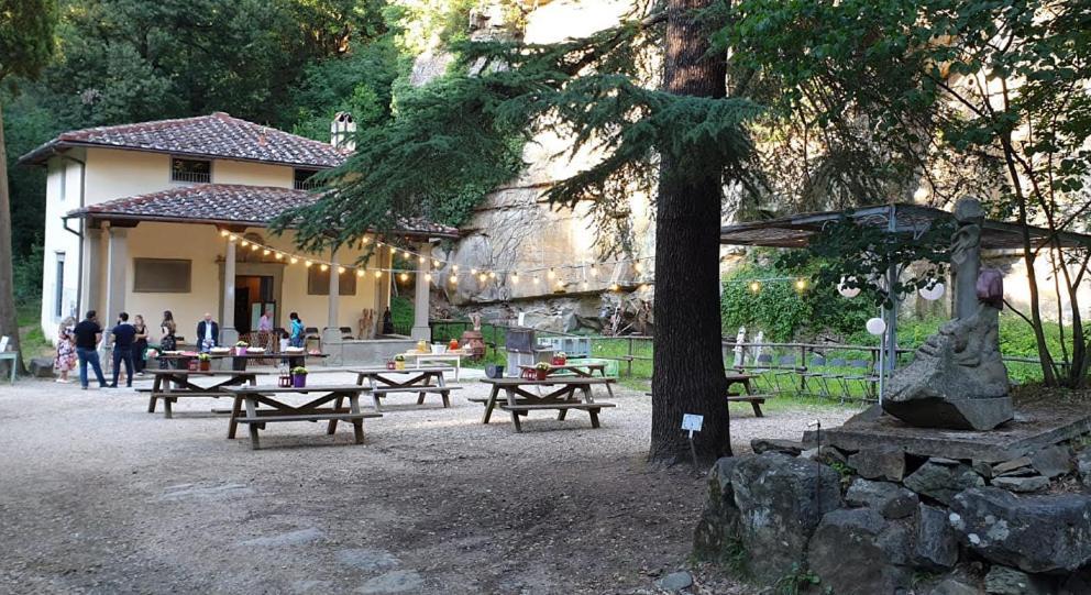 Fattoria Di Maiano Guest House ฟีเอโซเล ภายนอก รูปภาพ